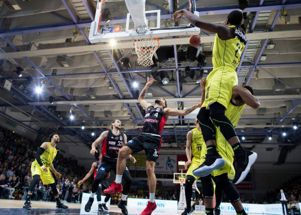 比赛过程中 比赛过程中