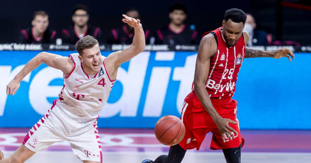 导致球员在 导致球员在