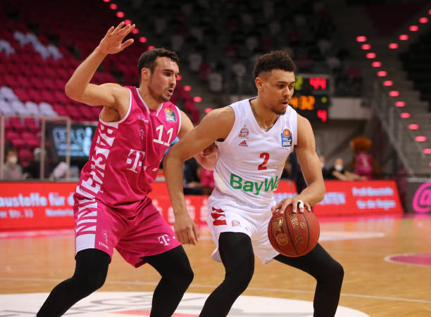 现了团队的 现了团队的